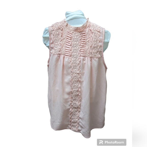 mine Tops - ❄️❄️Pink high neck blouse. Boho lace detail